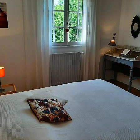 Chambre Soignee Et Accueillante A La Campagne - Ch Rouge L'Honor-de-Cos Exterior foto